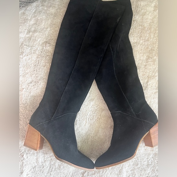 Suede OTK Boots - Perfect for the coming weather change. MAKE ME AN OFFER. - Picture 4 of 16